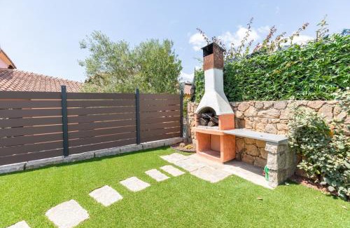 Case Peschiera-Lu Fraili Apartment | Villetta con Giardino - Lu Fraili