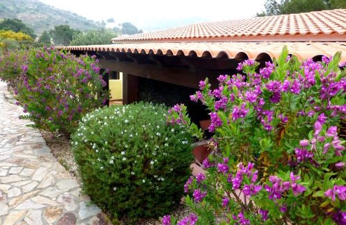 Eden Rock House | Villetta Luisella