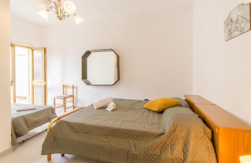 Padula Fede House | Villetta Punta Grossa short walk to beach - Happy Rentals