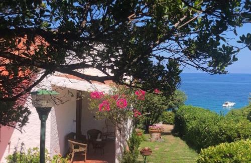 Castelsardo House | Villetta sul mare a Punta Tramontana
