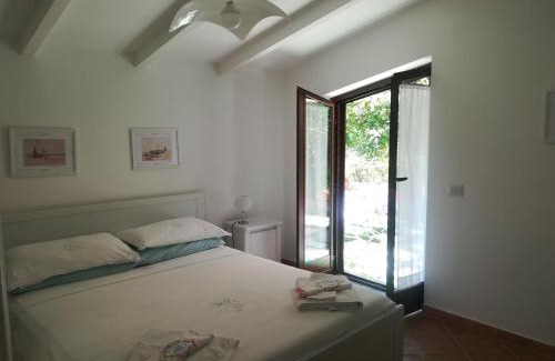 Meta Bed & Breakfast | Villino L'Aranceto Sorrentino