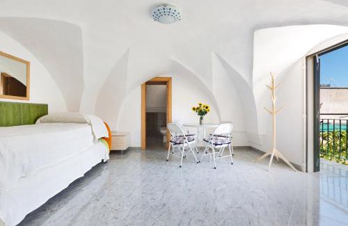 Santa Maria al Bagno House | Villino Salsedine by BarbarHouse