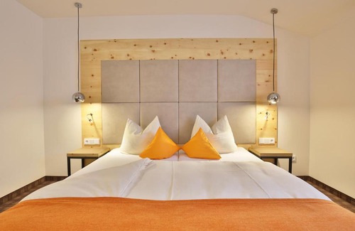 Rottersdorf Hotel | Vilstaler Hof Landgasthof & Hotel