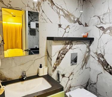 Viman Nagar Apartment | Viman Vista The luxury studio near Pune airport