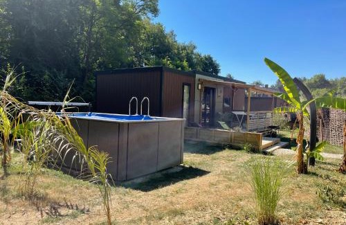 Bourre House | Vinéa Cottages - Hébergements Touristiques, Terrasse et Piscine privative