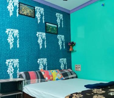 Kamalapur House | Vinayaka Homestay Hampi
