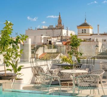 El Arenal Apartment | Vincci Molviedro Suites Apartments