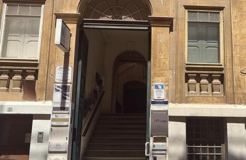 Valletta Apartment | Vincenti Strait Street Suite