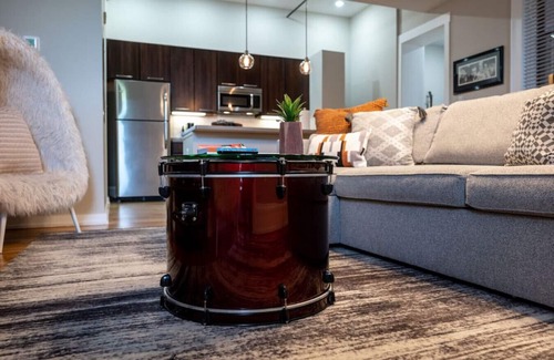 Over-the-Rhine Condo | Vine St Unit 203 · Gimme Shelter | OTR