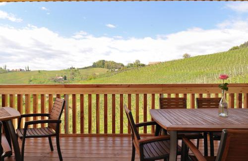 Zgornja Kungota House | Vino Valdhuber Apartments