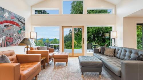 West Ridge House | Vino Valley Vista