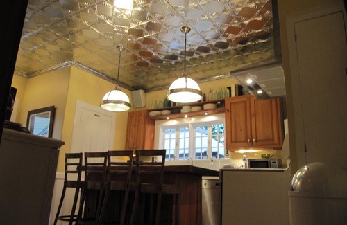 Provincetown Condo | Vintage 2BR/2BA Provincetown Getaway