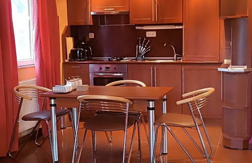 Kazbegi Apartment | Vintage apartment 2 Bedroom