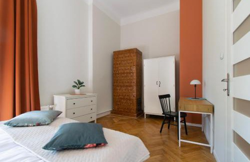 Old Town Apartment | Vintage Apartment Gertrudy street