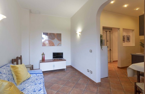 Careggi Rifredi Apartment | Vintage Apartment in Florence