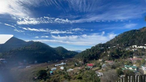 Bhowali Hotel | Vintage Aura Classic