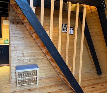 Tsqaltubo Ski Chalet | Vintage Cabin