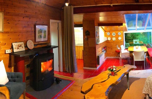 Aywaille Ski Chalet | Vintage Chalet in Sougné-Remouchamps near Forest