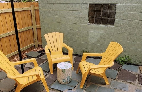 Detroit House | Vintage Charm, E. Eng. Village, 10mins to Dt. Det.