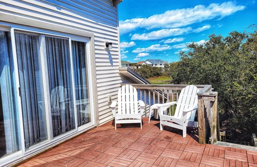Duck House | Vintage & charming OBX cottage "The Cozy Duck" 4 bd 2 ba, 500 ft from beach