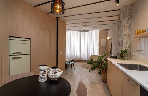Jaffa Apartment | Vintage Eclectic Loft in Old Jaffa