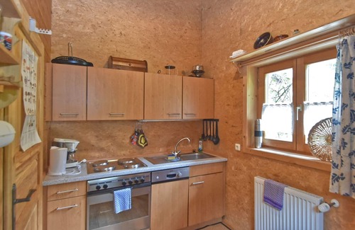 Grafenried House | Vintage Holiday Home in Grafenried with Garden