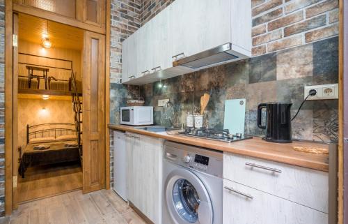 Sololaki Apartment | Vintage House