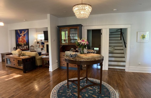 South Haven Bed & Breakfast | Vintage Inn at Veritas Estate