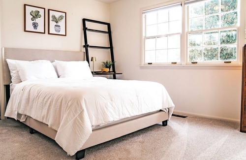 Sammamish Other | Vintage Modern Farmhouse & Wildlife Sanctuary
