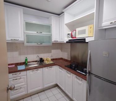 Kelapa Gading Barat Apartment | Vintage Nest