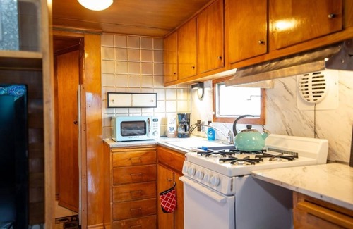Spenard House | Vintage Trailer - Cute Spot for Budget Travelers