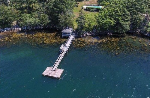 East Boothbay House | Vintage Victorian Oceanfront with Deep Water Dock and Pool