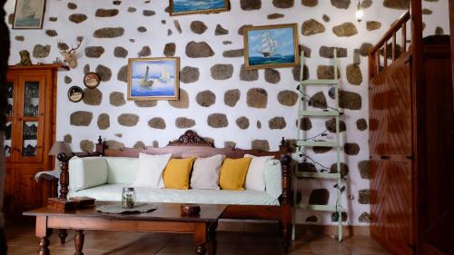 Chora Apartment | Vintage White House Patmos
