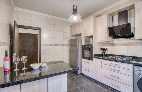Zouk Mosbeh Apartment | Vinyl 3-Bedroom Apartment in Zouk Mikael