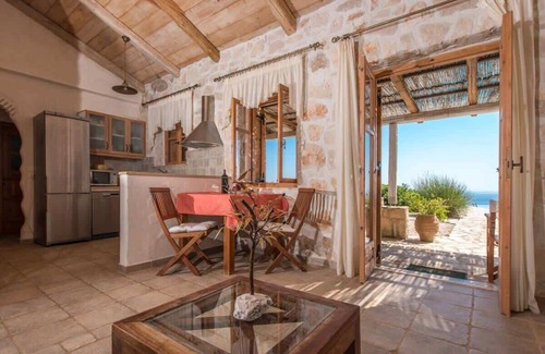 Korithi Villa | Viola Villa with Infinity Pool, BBQ & Sea View