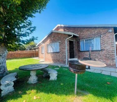 Ermelo Apartment | Violet