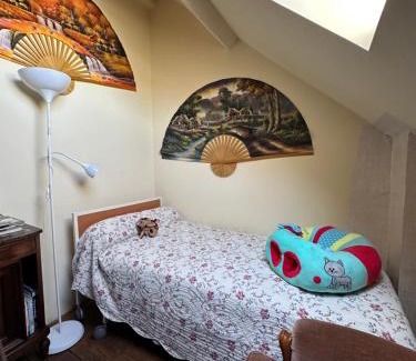 Victor Hugo - Saint-Augustin House | violette