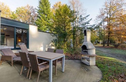 Grote-Brogel House | VIP Cottage by Interhome