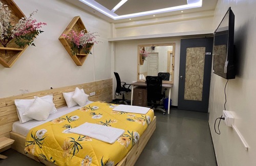 Nashik Hotel | VIP GUEST HOUSE