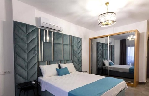 Yalikavak Villa | VIP luxury self catering 7 bedroom beach side private villa with private pool