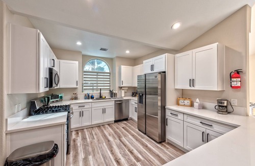 Spring Valley Villa | VIP! Luxury stay with style
