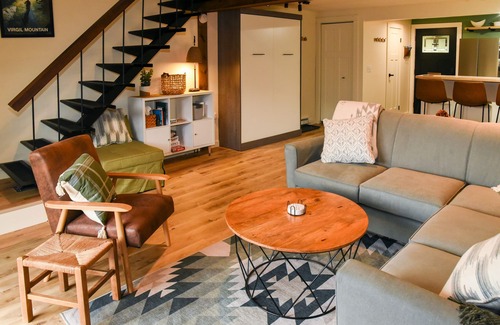 Blodgett Mills House | Virgil Mountain View