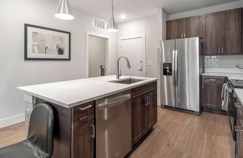 Seguin Apartment | Virginia 2BD 1 - Two Bedroom Apartment, Sleeps 4