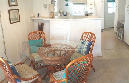 Northeast Virginia Beach House | Virginia Beach Vintage Beach Cottage