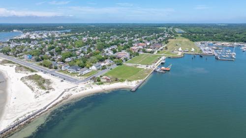 Cape Charles House | Virginia Lee - Brand new condo in downtown Cape Charles!