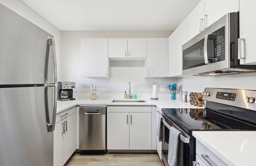 Camelback East Apartment | Viridian Biltmore Villa with Pool