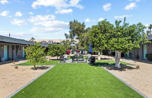 Camelback East Apartment | Viridian Biltmore Villa with Pool