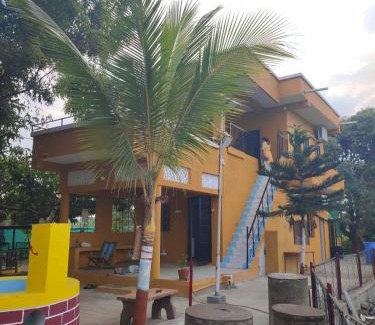 Rajpipla Apartment | VISHWVRUND HOME STAy