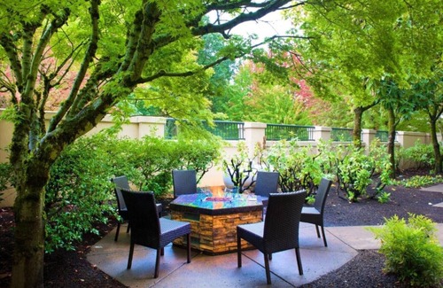 Southgate House | Visit nature at Courtyard Portland Southeast/Clackamas