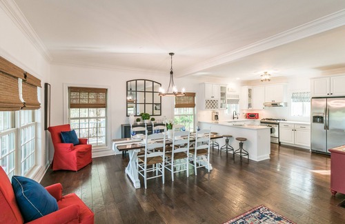 Skaneateles House | Visit this Beautiful Lakehouse on Skaneateles Lake!